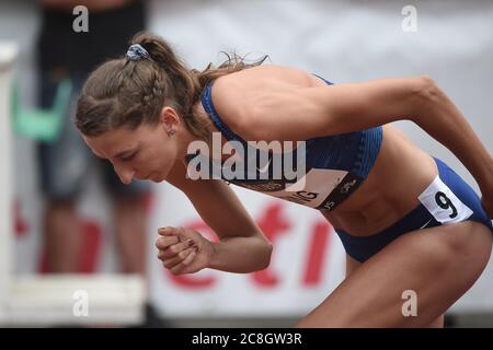 Bern, Wankdorf. Juli 2020. 24.07.2020, Bern, Wankdorf-Stadion, Leichtathletik: Citius Champs Bern Meeting, Christina Hering (Deutschland). Kredit: SPP Sport Presse Foto. /Alamy Live Nachrichten Stockfoto