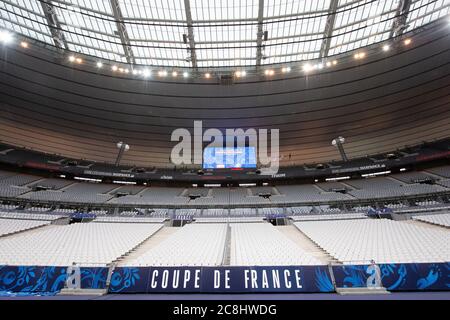 Paris, Frankreich. Juli 2020. Foto zeigt einen allgemeinen Blick in das Stadion während des französischen Cup-Finalmatches zwischen AS Saint-Etienne und Paris Saint Germain im Stade de France in Saint-Denis, außerhalb von Paris, Frankreich, 24. Juli 2020. Quelle: Xinhua/Alamy Live News Stockfoto