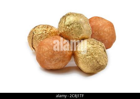 Trockene Frucht Kachori ist klein und runde Form ball gefüllt mit Masala und Cashew usw., selektiven Fokus - Bild Stockfoto