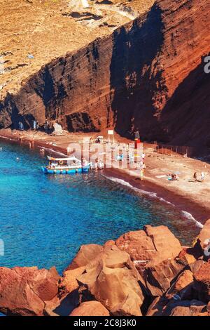 Der beliebte Rote Strand, Santorini, Griechenland Stockfoto
