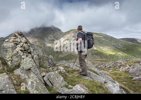 Great Gable und Green Gable vom Gipfel des Seathwaite Fell, Lake District, Cumbria, Großbritannien Stockfoto