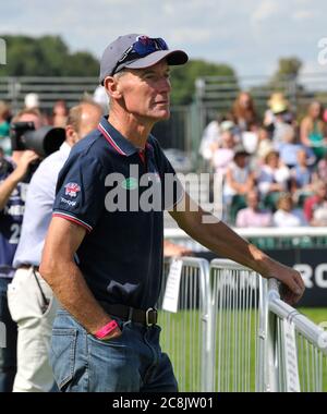 Chris Bartle U.K. Performance Coach für das britische 3-Tage-Event Team Equestrian Stockfoto