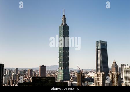 TAIPEI, TAIWAN - März 10: Blick auf Taipei 101 Moderne Architektur in der Innenstadt von Taipei am 10. März 2018 in Taipei Stockfoto