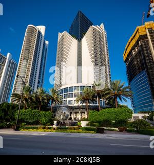 Foto Trump International Beach Resort befindet sich in 18001 Collins Avenue Sunny Isles Beach FL Stockfoto