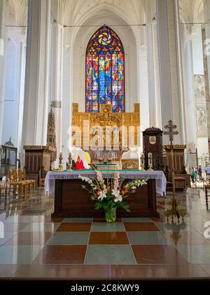 Der große Altar der Marienkirche in Danzig Stockfoto