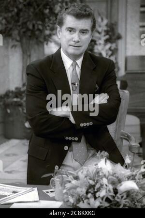 ***DATEI FOTO*** Regis Philbin verstirbt im Alter von 88 Jahren. Regis Philbin 1986 Foto von Adam Sculls/PHOTOlink/MediaPunch Stockfoto