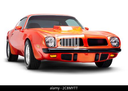 Izmir, Türkei - 11. Juli 2020: Frontansicht eines 1974 Pontiac Brand Trans am firebird in einer Studioaufnahme. Stockfoto