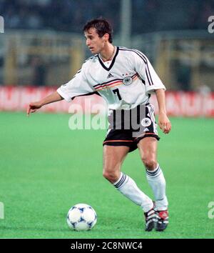 Westfalenstadion Dortmund Deutschland 8.9.1999, Fußball: Qualifikation für die Euro 2000, Deutschland (GER) vs Nordirland (NIR) 4:0 – Mehmet SCHOLL (GER) Stockfoto