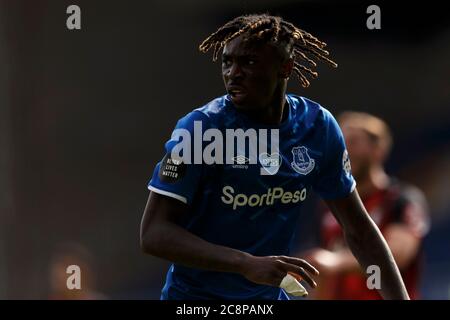 Liverpool, Großbritannien. Juli 2020. Moise Kean von Everton während des Premier League-Spiels zwischen Everton und Bournemouth im Goodison Park am 26. Juli 2020 in Liverpool, England. (Foto von Daniel Chesterton/phcimages.com) Quelle: PHC Images/Alamy Live News Stockfoto