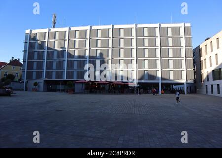 Ingolstadt, Bayern - Juli 03 2019: Neues Rathaus von Ingolstadt, Bayern Stockfoto