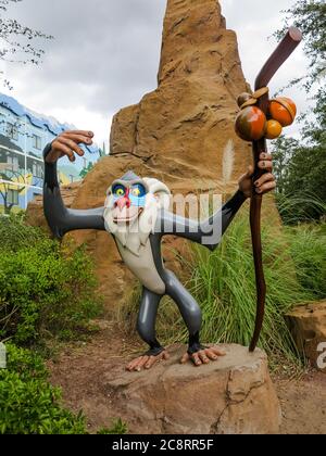 ORLANDO, FLORIDA – 21. Dezember 2015 – Rafiki vom König der Löwen im Disney's Art of Animation Resort in Walt Disney World Stockfoto