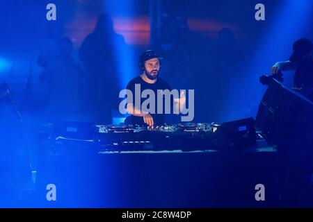 Köln, Deutschland. Juli 2020. Sekula in der Arena Jetzt! Konzert der gelben Kralle unter Koronaschutzmaßnahmen in der Lanxess Arena. Köln, 25. Juli 2020 Quelle: dpa/Alamy Live News Stockfoto