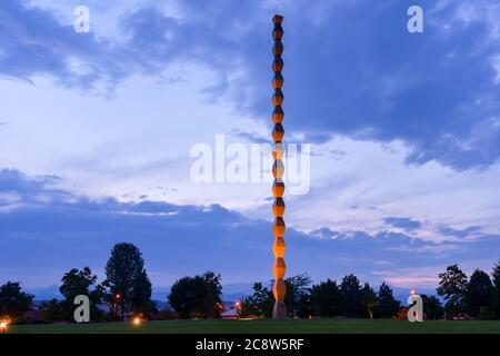 Die Säule der Unendlichkeit, Targu Jiu, Rumänien - 23. Juni 2018: Die Säule der Unendlichkeit in Targu Jiu, Rumänien Stockfoto