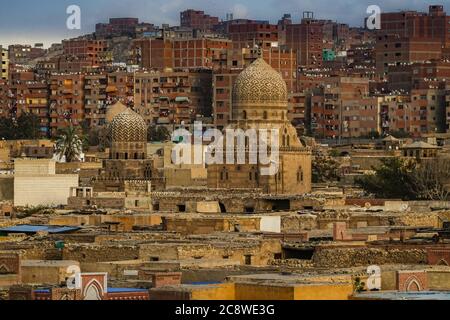 Kairo, Ägypten, das Viertel Mansheya Nasir in der untergehenden Sonne. Weltweit eingesetzt Stockfoto