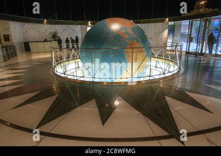 Die Lobby des Daily News Building in der East 42nd Street, New York. USA und weltweit Stockfoto