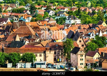 Blick auf Obernai, eine Stadt in Bas-Rhin, Frankreich Stockfoto