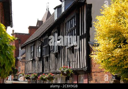 Oberer Teil des attraktiven Fachwerkgebäudes, Ledbury, Herfordshire, England Stockfoto