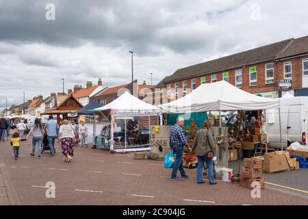 Markttag, Northallerton High Street, Northallerton, North Yorkshire, England, Vereinigtes Königreich Stockfoto