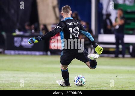 Orlando, Florida, USA. 27. Juli 2020: Real Salt Lake Torwart ZAC MACMATH (18) macht einen Kick während der MLS ist zurück Turnier San Jose Erdbeben gegen Real Salt Lake Spiel auf ESPN Wide World of Sports Complex in Orlando, FL am 27. Juli 2020. Quelle: Cory Knowlton/ZUMA Wire/Alamy Live News Stockfoto