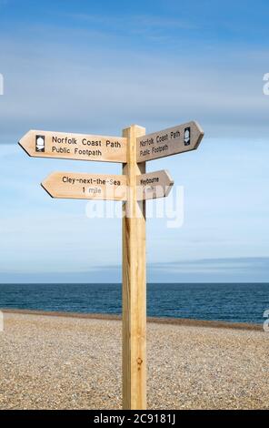 Norfolk Coast Path National Trail nahe Cley-next-Sea, North Norfolk Coast, England, UK, GB Stockfoto