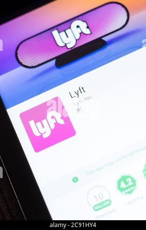 Rjasan, Russland - 24. Juni 2018: Lyft-Symbol auf der Liste der mobilen Apps Stockfoto