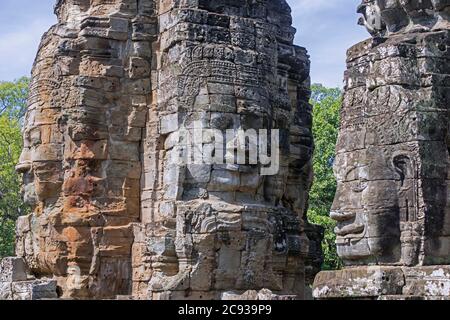 Steinwände aus dem 12. Jahrhundert in Angkor Thom / Nokor Thom, Hauptstadt des Khmer-Reiches, Siem Reap, Kambodscha Stockfoto