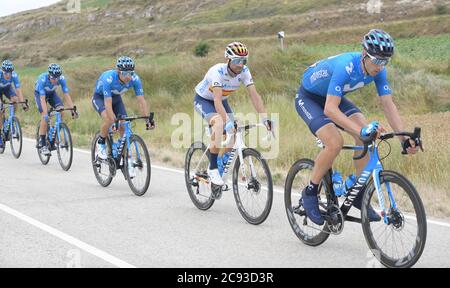 Burgos, Spanien. Juli 2020. Nach der Krise um die Covid19 kehrt das Radsport-Team mit dem Start der Radtour durch Burgos zurück, mit der Etappe zwischen Burgos und dem Mirador del Castillo. Burgos, 28. Juli 2020 nur Bilder für redaktionelle Verwendung Ricardo Ordóñez/Cordon Press Credit: CORDON PRESS/Alamy Live News Stockfoto