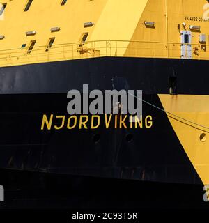 Offshore-Versorgung AHTS Schiff Njord Viking am Skoltegrunnskaien Kai, im Hafen von Bergen, Norwegen. Stockfoto