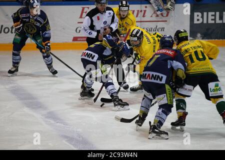 Langenthal, Kanton Bern (BE)/ Schweiz - Dezember 16 2018: Eishockey-Spiel des Teams Elite B des SC Langenthal aigainst HCT Young Lions Stockfoto