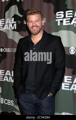 LOS ANGELES - FEB 25: David Boreanaz bei der 'Seal Team' Vorführung im ArcLight Hollywood am 25. Februar 2020 in Los Angeles, CA Stockfoto