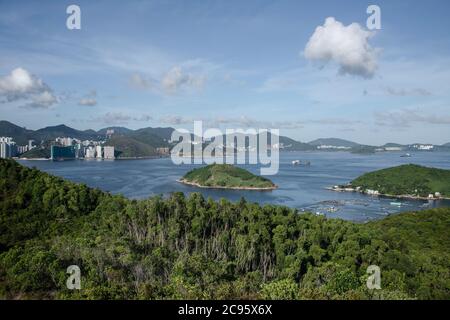 Hongkong, China. Juli 2020. Ein Blick auf die Südseite der Lamma Insel in Hongkong. Kredit: SOPA Images Limited/Alamy Live Nachrichten Stockfoto