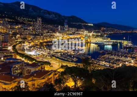 Blick von Le Rocher auf Pert Hercule und Monte-Carlo, Monaco, Cote d'Azur, Europa Stockfoto