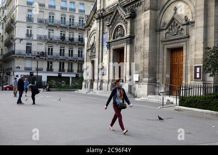 Montparnasse Boulevard während der COVID-19 Epidemie in Paris, Frankreich. Stockfoto