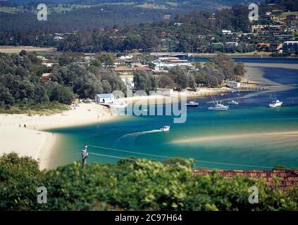 Boot zum Merimbula Lake bei Merimbula an der Saphir Küste in Australien, New South Wales Stockfoto