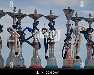 Shisha Pipes in einer Strandbar in Brighton Stockfoto