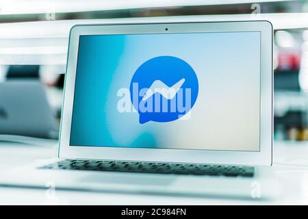 POSEN, POL - 16. JUNI 2020: Laptop-Computer mit Logo von Facebook Messenger Stockfoto