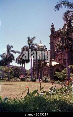 Das früher als Prinz von Wales Museum von Westindien benannte, heute König Shivaji Museum, in den frühen sechziger Jahren. Mumbai, Mahrastra, Indien,1961/1962 Stockfoto
