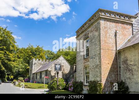 The Spread Eagle, ein traditionelles Landhaus in Stourton, einem kleinen Dorf in der Nähe von Stourhead, an der Grenze zu Wiltshire Somerset, Südwestengland Stockfoto