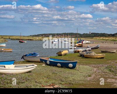 Morston Kai an der Nordküste Norfolks im Sommer Stockfoto