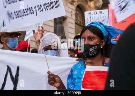 Papiere für alle protestieren Madrid 19. Juli 2020 Stockfoto