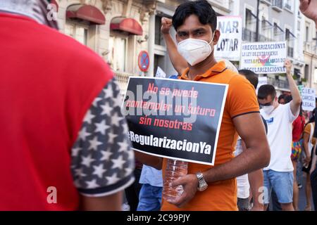 Papiere für alle protestieren Madrid 19. Juli 2020 Stockfoto