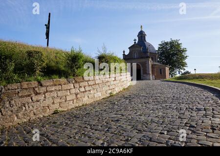 Die Kapelle unserer Lieben Frau von Oudenberg, auf dem Gipfel des Muur in Geraardsbergen, Belgien Stockfoto