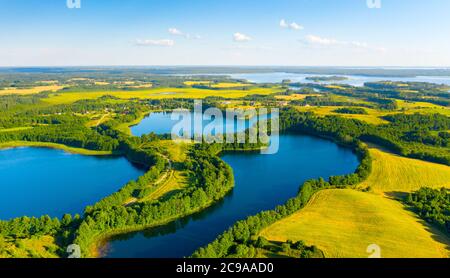 Luftaufnahme der Seen im Narachanski Nationalpark, Weißrussland Stockfoto