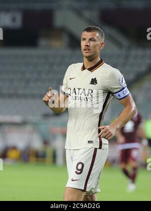 Turin, Italien. Juli 2020. Turin, Italien, 29 2020. Juli 9 Edin Dzeko (AS Roma) während des Spiels Torino gegen Roma - italienische Serie A - Credit: LM/Claudio Benedetto Credit: Claudio Benedetto/LPS/ZUMA Wire/Alamy Live News Stockfoto