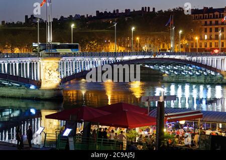 Lyon, Frankreich. September 2019. Die Lafayette-Brücke, 1818 entworfen und 1826 fertiggestellt, ist die drittälteste Brücke an der Rhône in Lyon Stockfoto