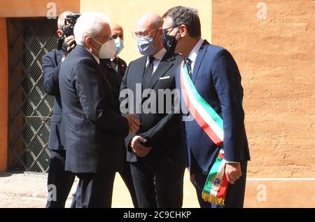 Bologna, Italien. Juli 2020. Presidente della Repubblica Sergio Mattarella, presidente Regione Stefano Bonaccini e sindaco Virginio Merola durante Visita presidente della Repubblica Sergio Mattarella a Bologna per 40 anniversario strage stazione del 2 Agosto 1980, Nachrichten in Bologna, Italia, 30 luglio 2020 Quelle: Independent Photo Agency/Alamy Live News Stockfoto