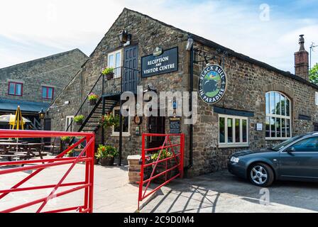 Black Bull in Paradise, die Theakston Breweries vor Ort Pub für Tourbesucher in Masham, Nr Ripon, North Yorkshire Stockfoto