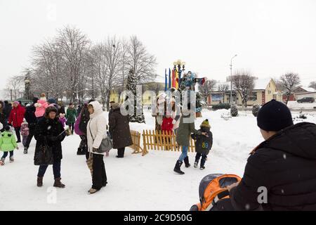 Borisov, Belarus - 18. Februar 2018: Feier der alten heidnischen Urlaub Fastnachtswoche in modernen Belarus Stockfoto