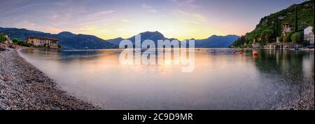 Eine der schönsten Buchten und Strände am Comer See. Lierna, Provinz Lecco, Comer See, Lombardei, Italien, Europa. Stockfoto