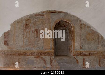 Verkündigung des Todes der Jungfrau und der Verdorbung. Romanische Wandmalerei, Hagemested, Dänemark, 16. Juli 2020 Stockfoto